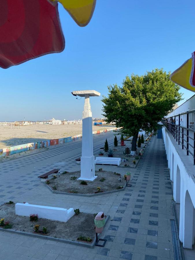 Hostel Cazino Sud Mamaia Exterior photo